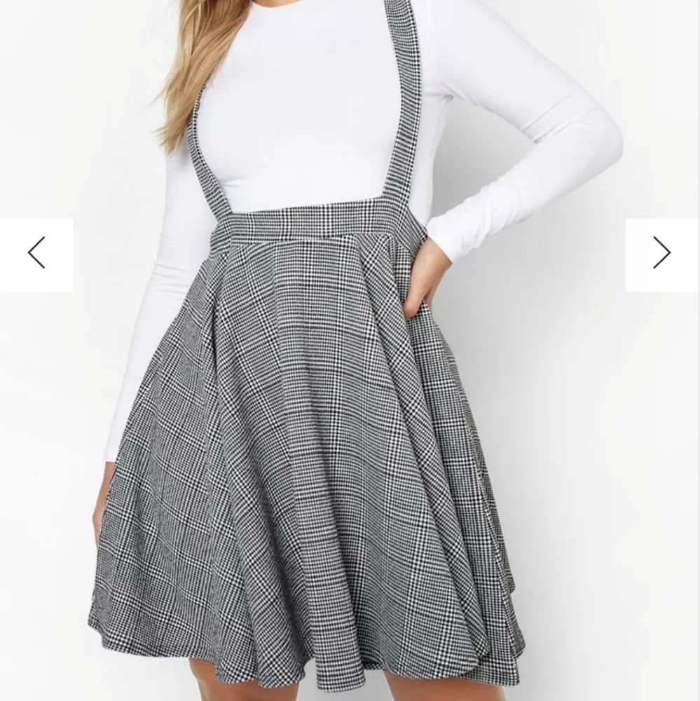 Houndstooth skirt